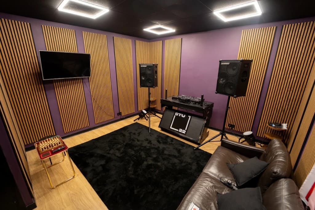 STU22 - sound-treated DJ room with Pioneer decks, SOUNDBOKS, and acoustic slats